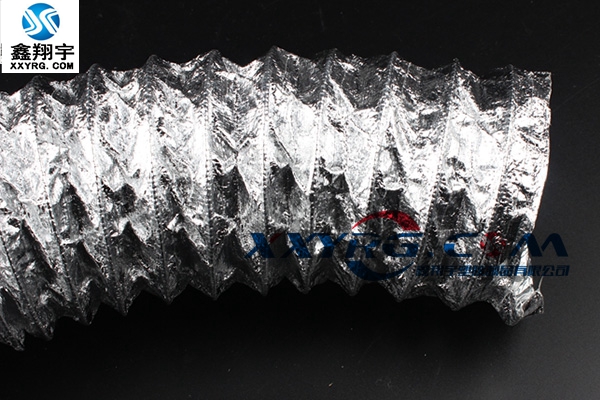 耐高溫風(fēng)管采用高檔鋁箔加玻纖布 耐高溫風(fēng)管采用高檔鋁箔加玻纖布